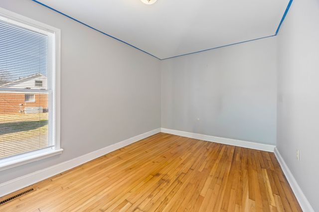 202 W Main St, Decherd, TN 37324