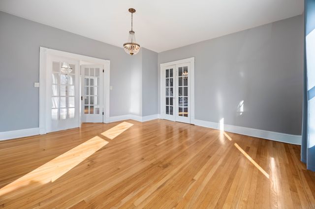 202 W Main St, Decherd, TN 37324