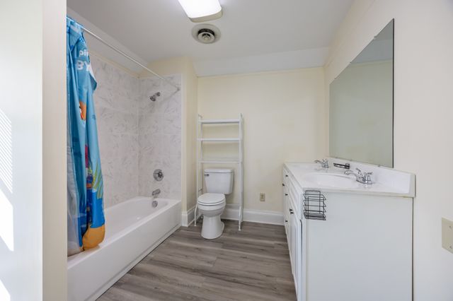 202 W Main St, Decherd, TN 37324