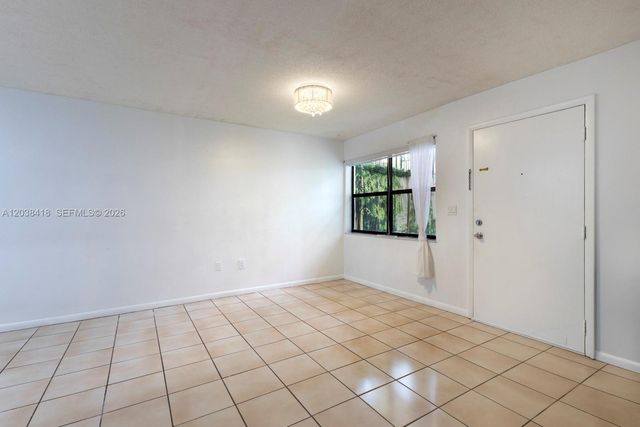 12940 SW 64th Ln 312-3, Miami, FL 33183