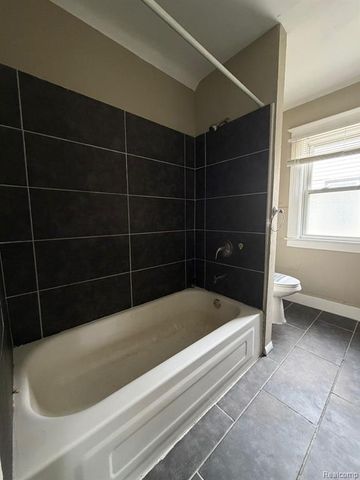 13338 Freeland Street, Detroit, MI 48227