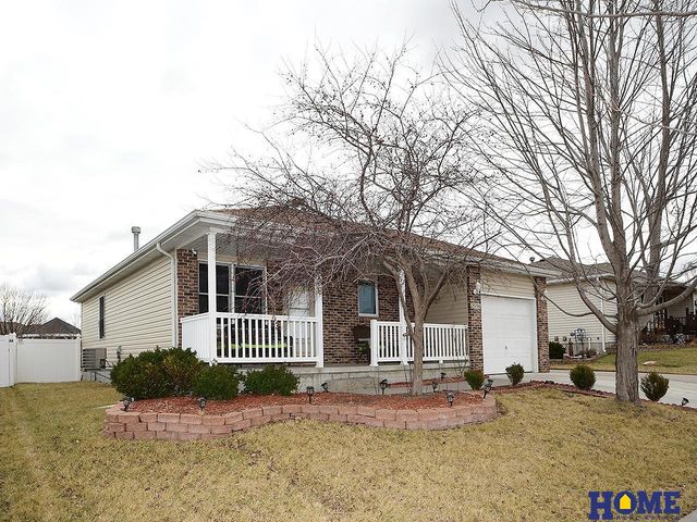 2336 NW 46th Street, Lincoln, NE 68528