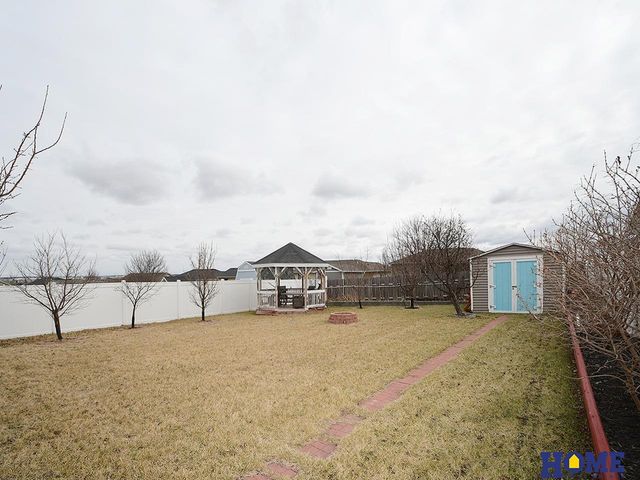 2336 NW 46th Street, Lincoln, NE 68528