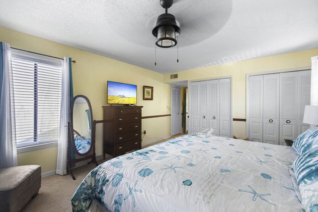 5473 SE Miles Grant Road 206, Stuart, FL 34997