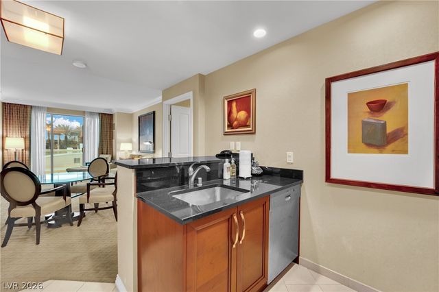 125 East Harmon Avenue 214, Las Vegas, NV 89109