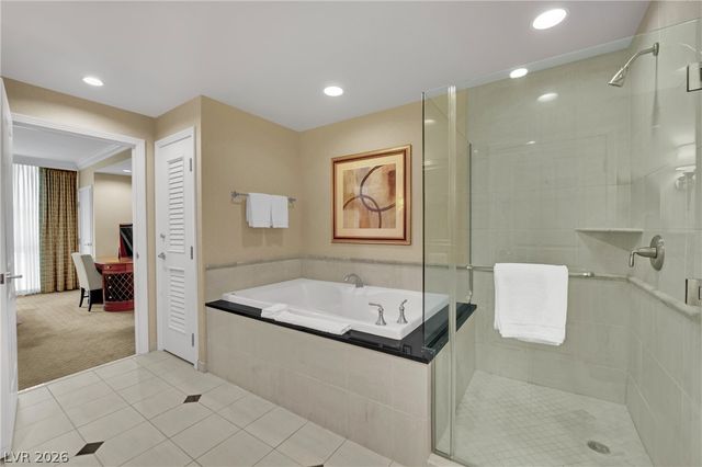 125 East Harmon Avenue 214, Las Vegas, NV 89109