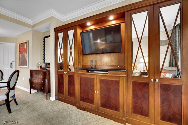 125 East Harmon Avenue 214, Las Vegas, NV 89109