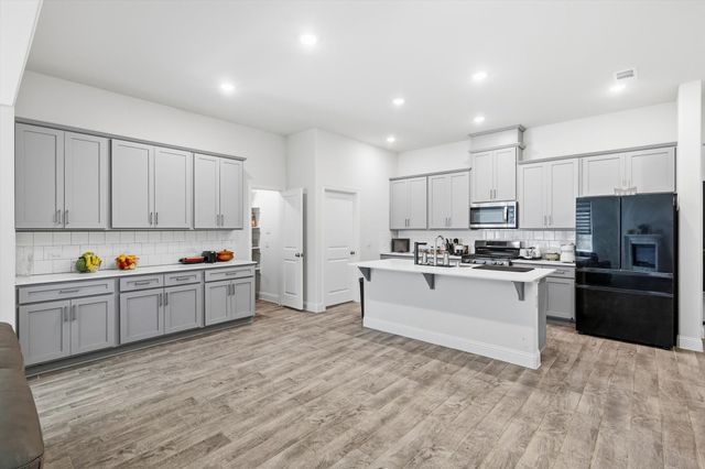 105 Portina Drive, Anna, TX 75409