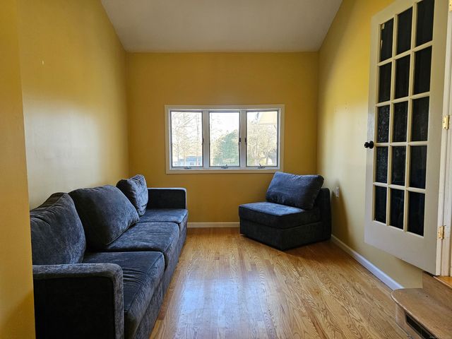 11 Brookfield Drive, Shelton, CT 06484