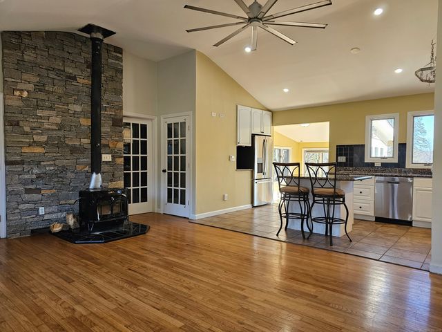 11 Brookfield Drive, Shelton, CT 06484