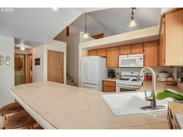1660 N 18TH St 42, Washougal, WA 98671