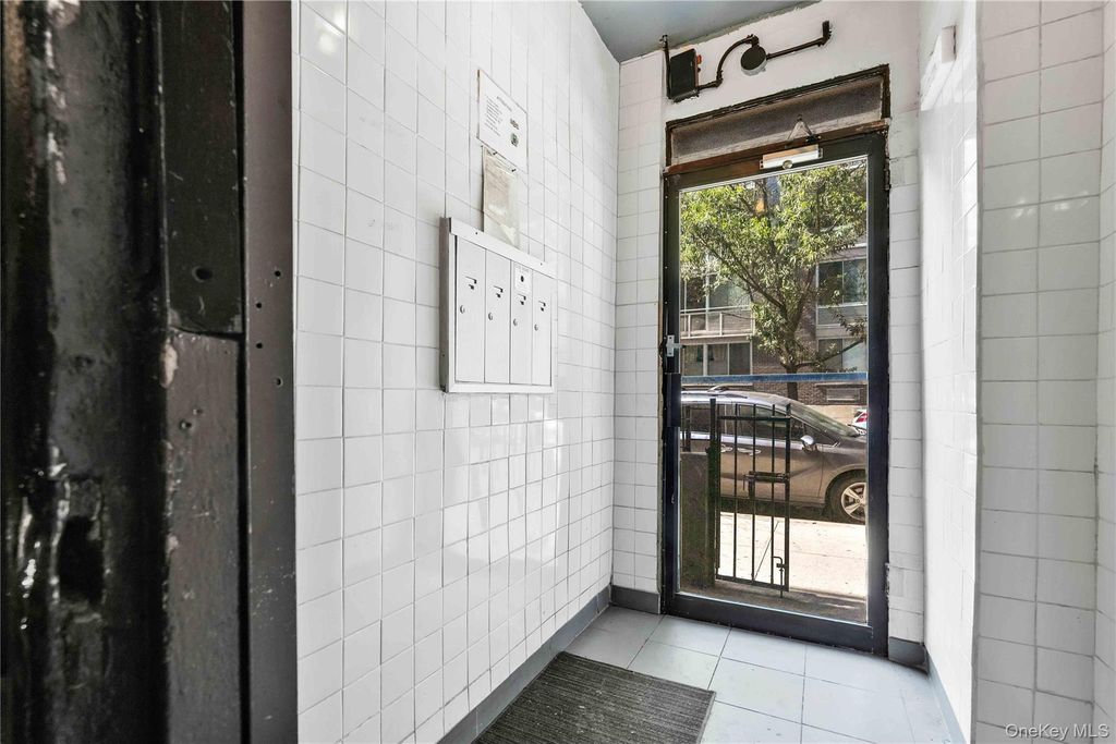 175 E 117th Street, New York (manhattan), NY 10035 — photo 2