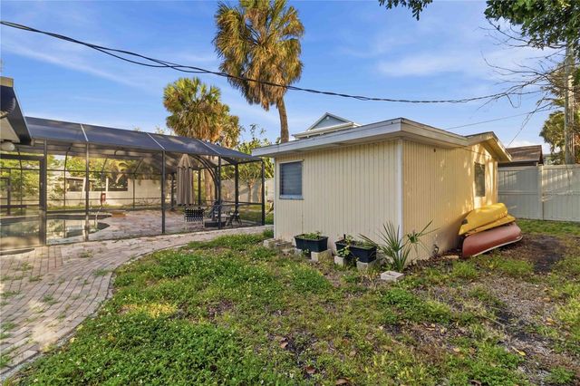 617 CALLE DE PERU, Sarasota, FL 34242