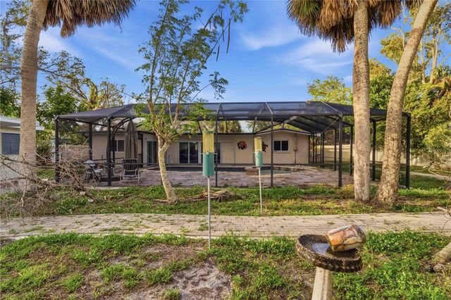 617 CALLE DE PERU, Sarasota, FL 34242