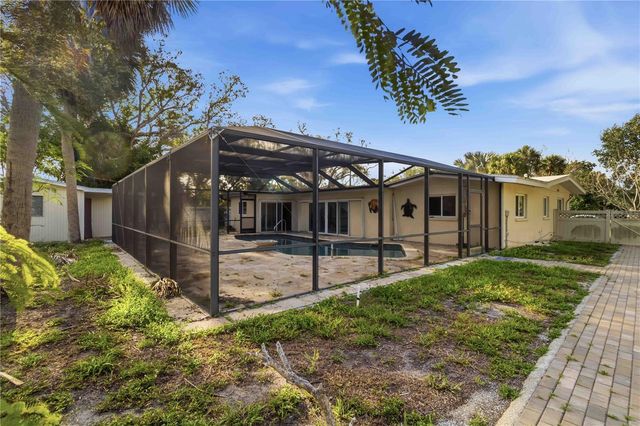 617 CALLE DE PERU, Sarasota, FL 34242