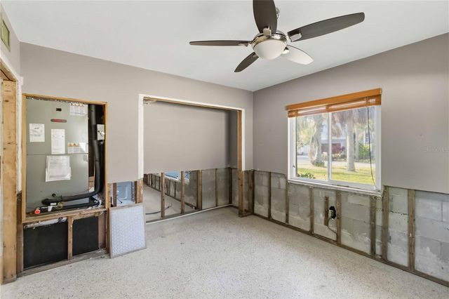 617 CALLE DE PERU, Sarasota, FL 34242