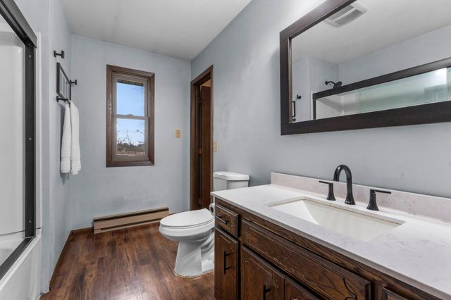 28229 Xavis Street NW, Isanti, MN 55040