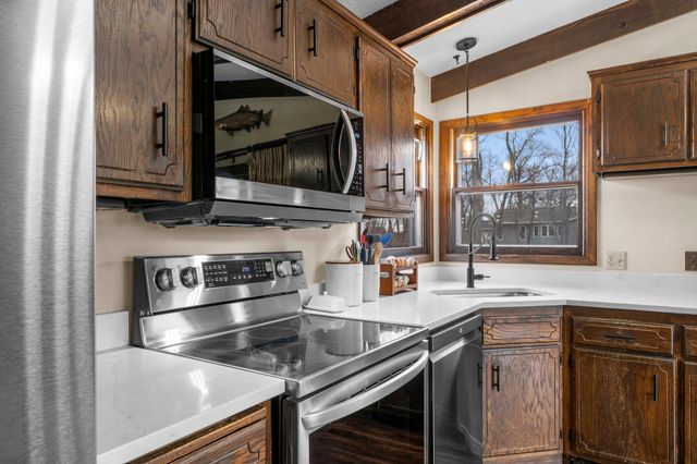 28229 Xavis Street NW, Isanti, MN 55040