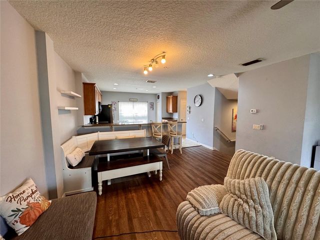 412 BLUE BAYOU LANE, Winter Springs, FL 32708