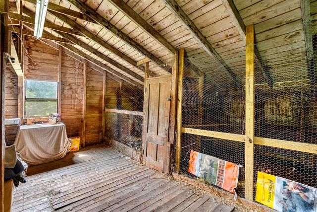 415 Flanders Memorial Road, Weare, NH 03281