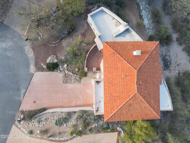 4031 E Bujia Primera, Tucson, AZ 85718