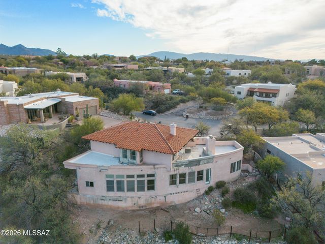 4031 E Bujia Primera, Tucson, AZ 85718