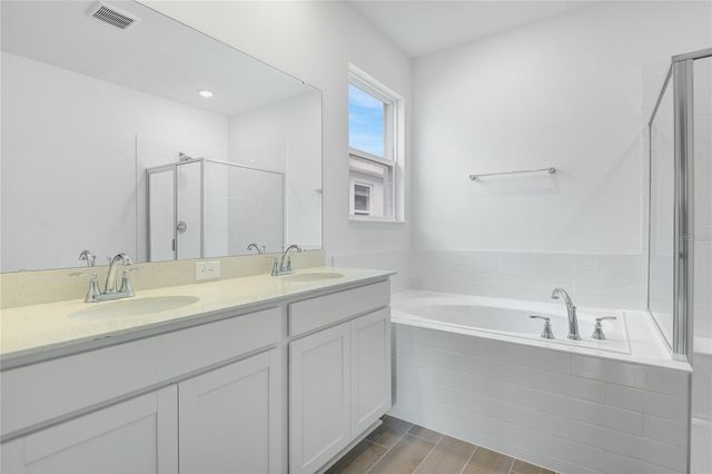 322 ALEXANDRITE STREET, Deland, FL 32720