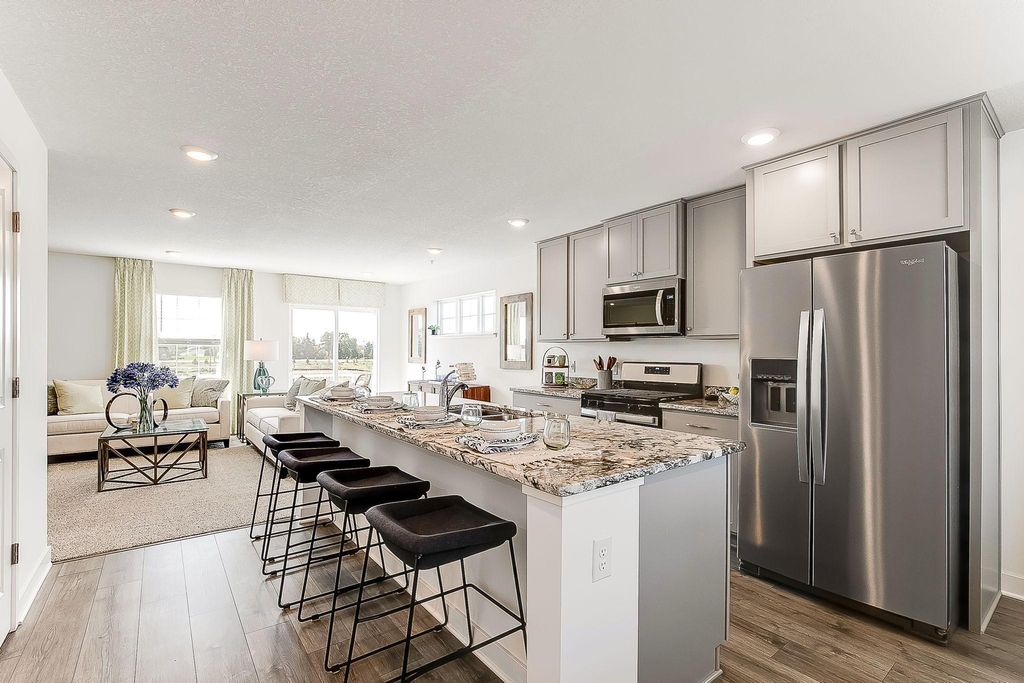 6722 Hinterland Trail S, Cottage Grove, MN 55016