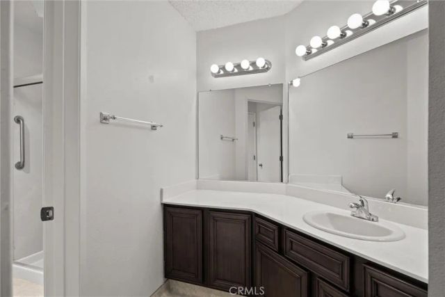 5 Valley Lake, Chico, CA 95928