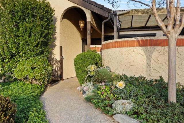 5 Valley Lake, Chico, CA 95928