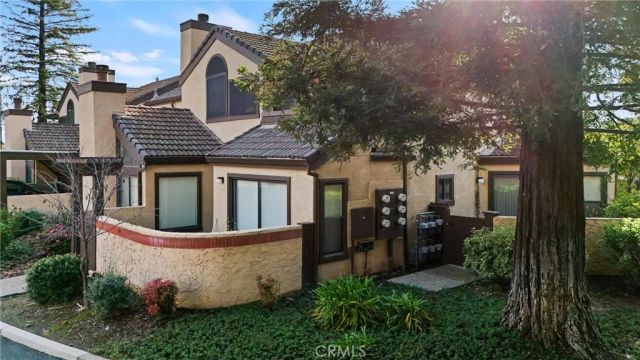 5 Valley Lake, Chico, CA 95928