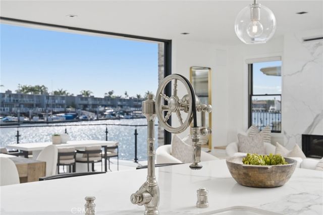 17007 Edgewater Lane, Huntington Beach, CA 92649