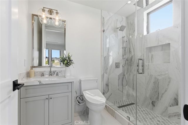 17007 Edgewater Lane, Huntington Beach, CA 92649