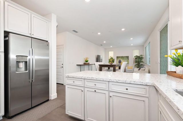 6049 Waddingtin, Roseville, CA 95747