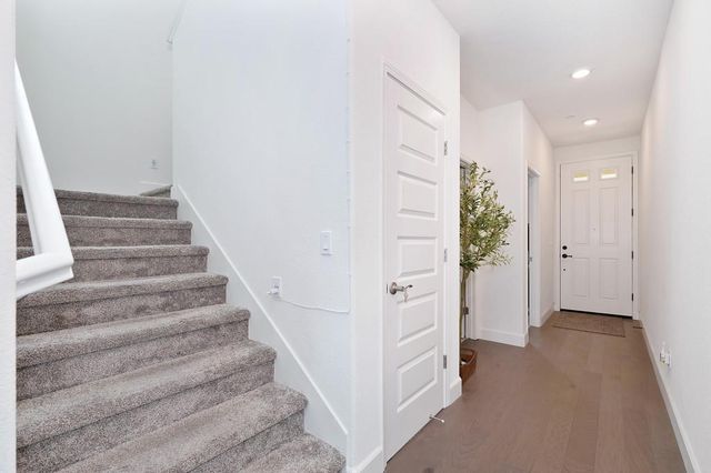 6049 Waddingtin, Roseville, CA 95747