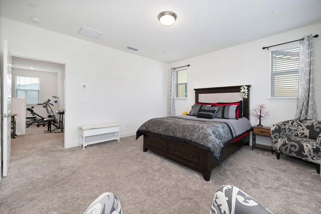 6049 Waddingtin, Roseville, CA 95747