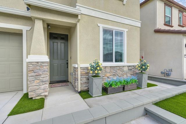 6049 Waddingtin, Roseville, CA 95747