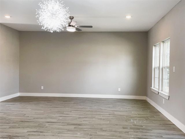 1806 Fuller Street, Greenville, TX 75401