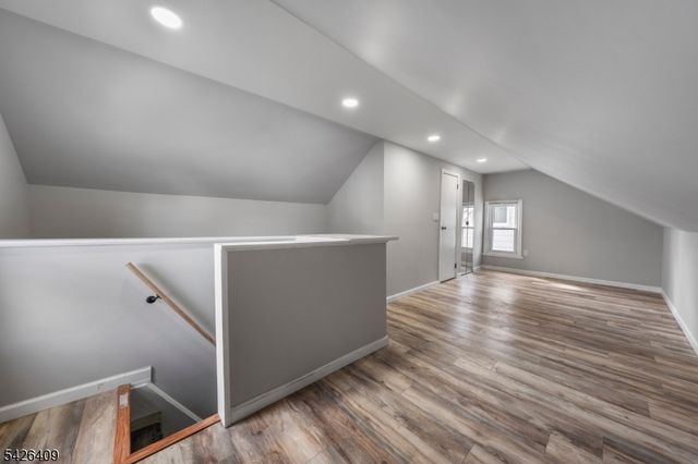 8 Melrose Ter, Elizabeth City, NJ 07208