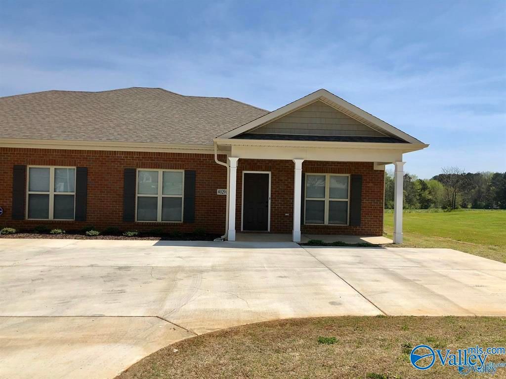 4029 Jeff Road A, Toney, AL 35773