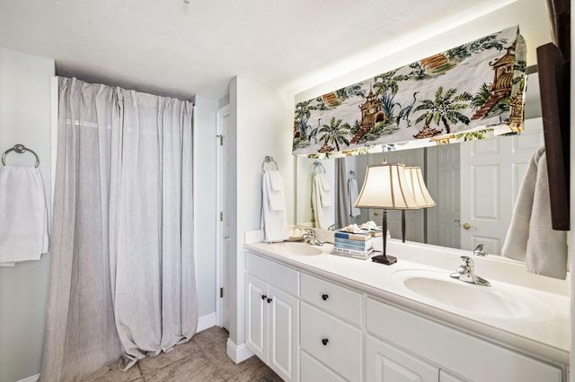 5004 Thomas Drive 1712, Panama City Beach, FL 32408