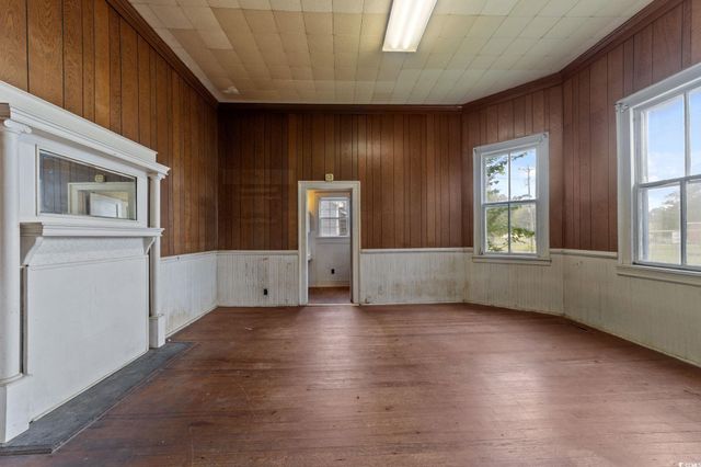 120 Academy St., Mullins, SC 29574