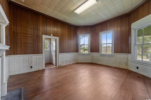120 Academy St., Mullins, SC 29574