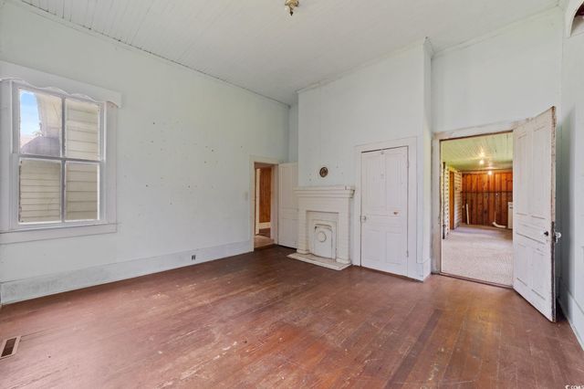 120 Academy St., Mullins, SC 29574