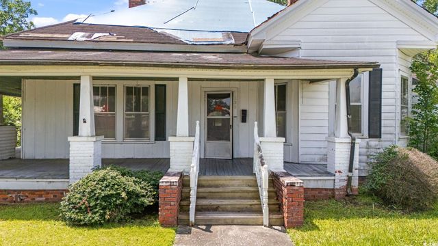 120 Academy St., Mullins, SC 29574