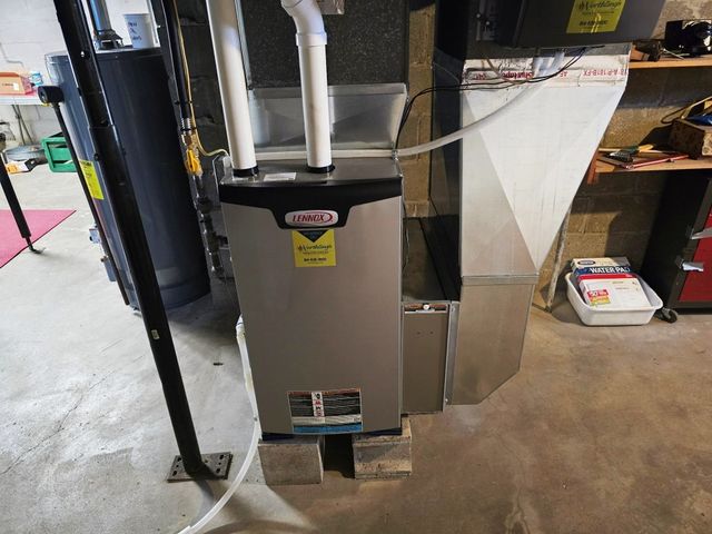 104 WASHINGTON Street, Edinboro, PA 16412