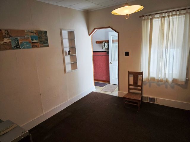 104 WASHINGTON Street, Edinboro, PA 16412