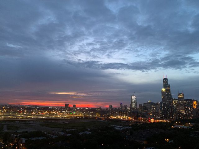 5 E 14TH Place 1705, Chicago, IL 60605