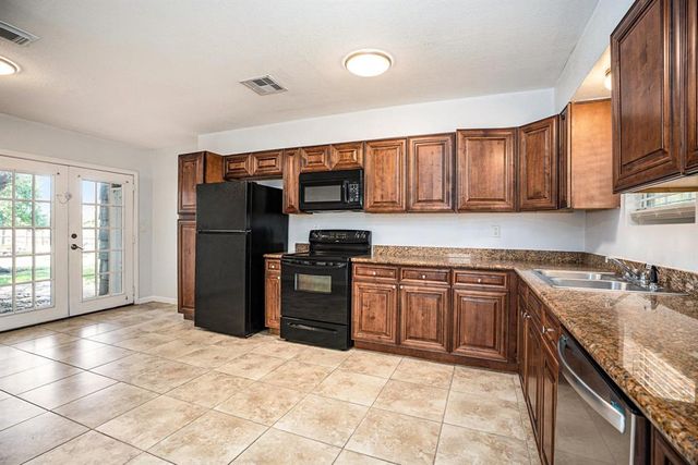 6709 Fairway Drive, Galveston, TX 77551