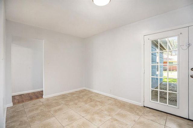 6709 Fairway Drive, Galveston, TX 77551